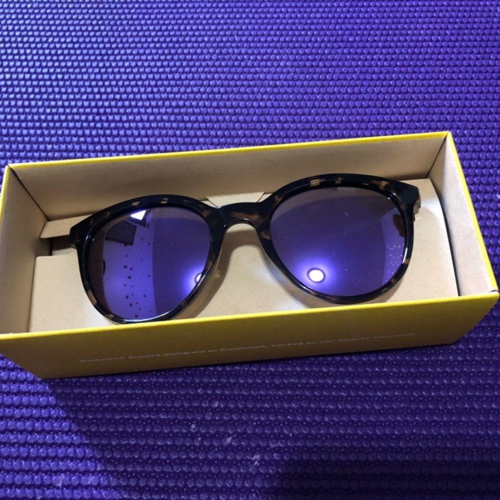 Sunski Makanis Tortoise Purple Sunglasses